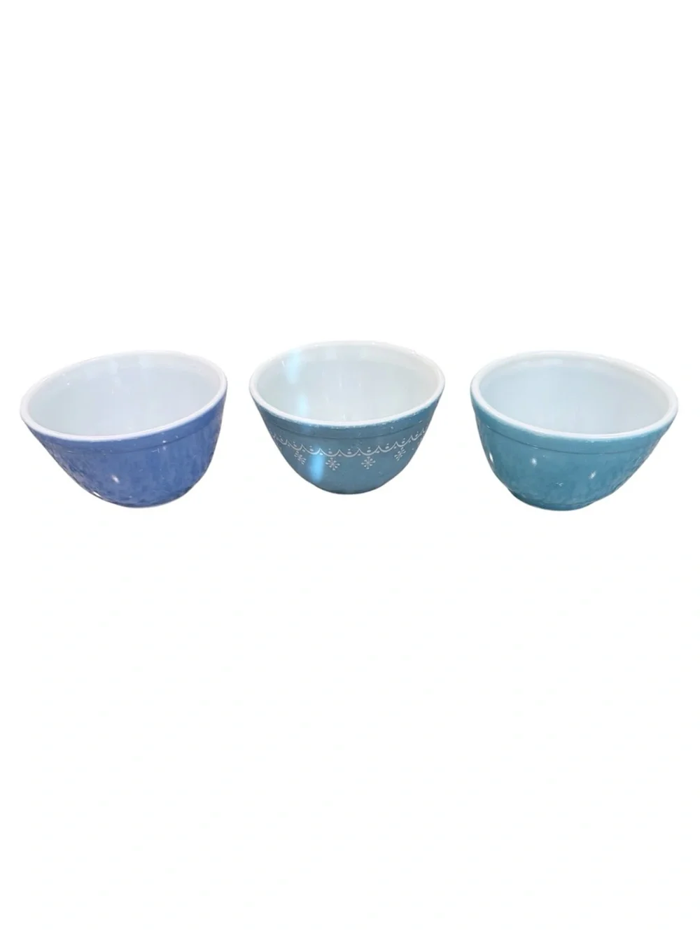3 Vintage Pyrex 401 Mixing Bowls 1 1/2 PINT -blue, Turquoise & snowflake garland